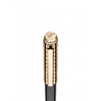 PIX CU BILĂ ICE CUBE